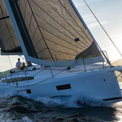 SUN ODYSSEY 415 <span style="color: #B8AF9E;">[NEW]</span>